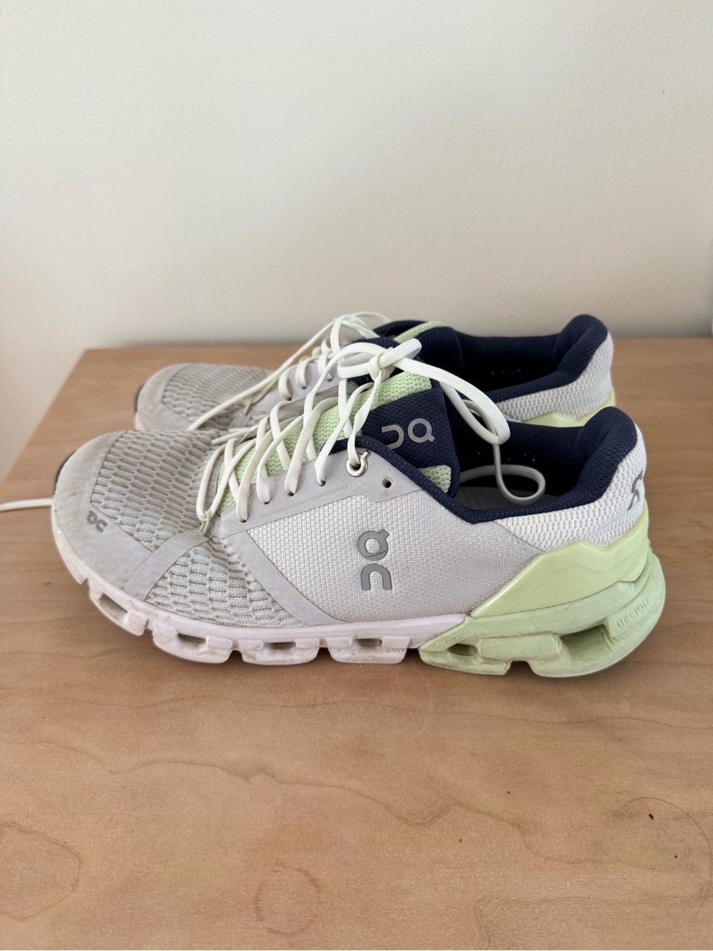 On Running Women's Light Gray and Lime Green Cloud Sneakers - Picture 2 of 7